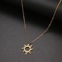 Edelstahl Halskette mit "Sonne" Anhänger in GOLD