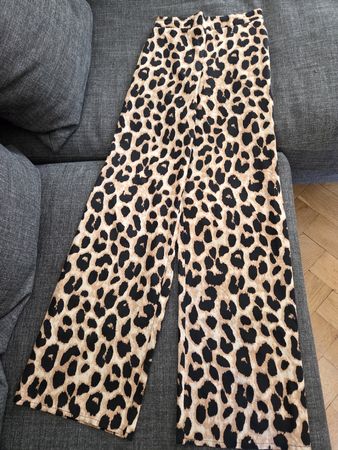 Pieces Hosen - Leopardenmuster Grösse XS - Neu/Top Zustand