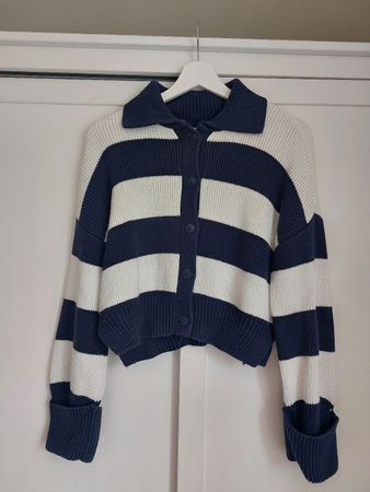 Abercrombie Cardigan, blau-weiss gestreift, Grösse XS