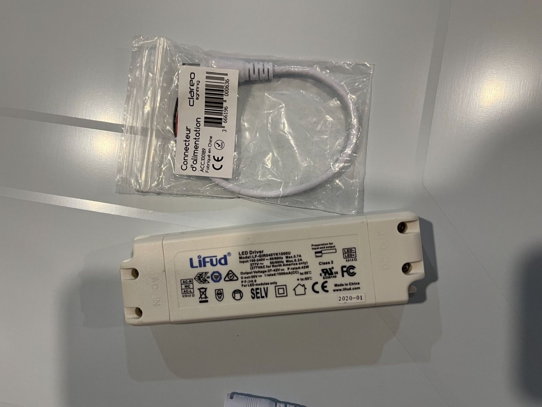 Lampadari & plafoniere: Luminaire Led 600X600 – Nuovo e nell'imballaggio originale da Erde venduto da Ricardoannonce 2