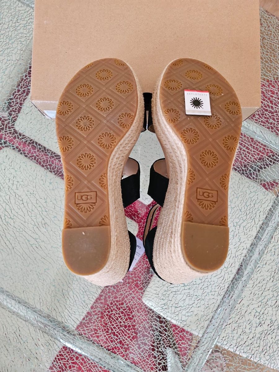 Ugg Chaussures femmes: UGG Gr. 41 – Neuf (Voir description) à Luzern par Reni025 7