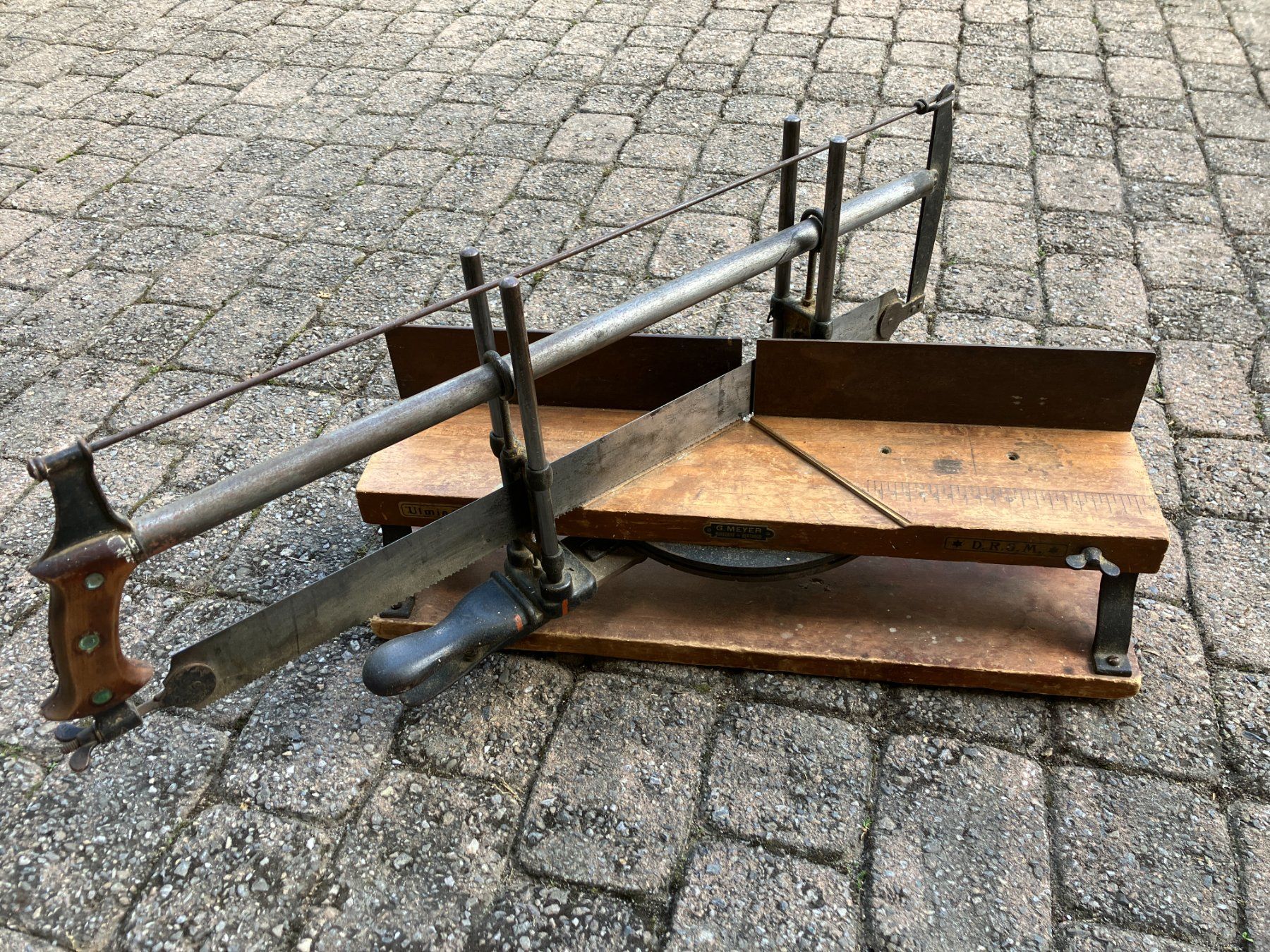 Ulmia Sägen: Gehrungssäge manuell antik – Gebraucht aus Lenk im Simmental von Jrg7410