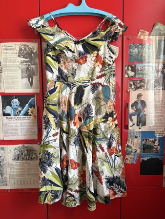 Damen Sommerkleid Gr. M – Florales Muster