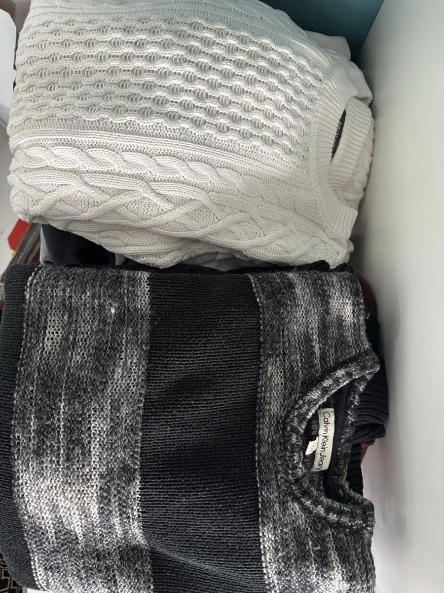 Kleiderpakete: Diverse Pullover und Strickwaren – Gebraucht aus Uttwil von Elexir 1