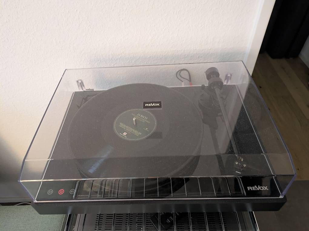 Giradischi: Revox Studio Master Turntable T700 – Usato da Binningen venduto da serfrei