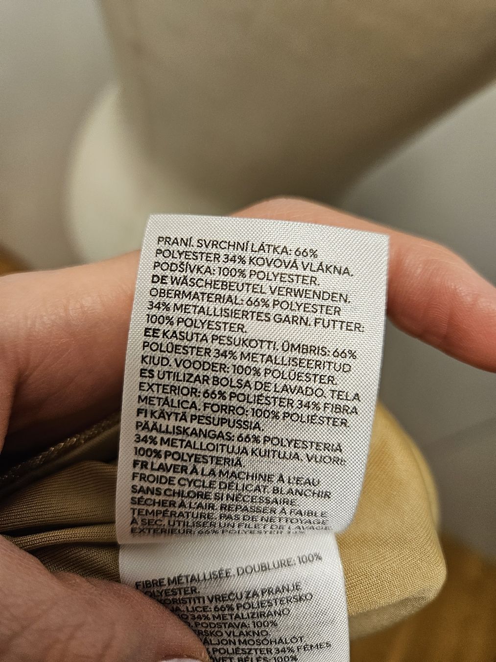 H&M Top: Glitzer Bandeau Top H&M – Nuovo (secondo la descrizione) da Zürich venduto da ColdCoffee 5