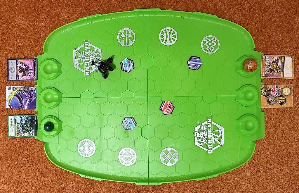 Giochi: Evo Battle Bakugan Arena  – Usato da Herznach venduto da car_2s97