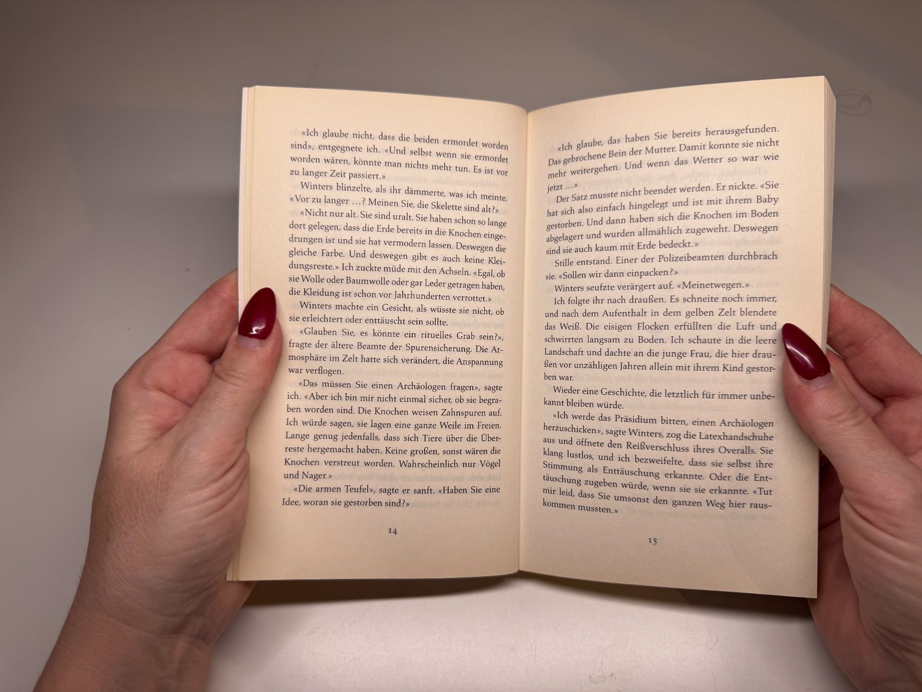 Libri: ROMAN: Tödliche Gaben – Usato da Grosswangen venduto da Deutsche_Romane 4