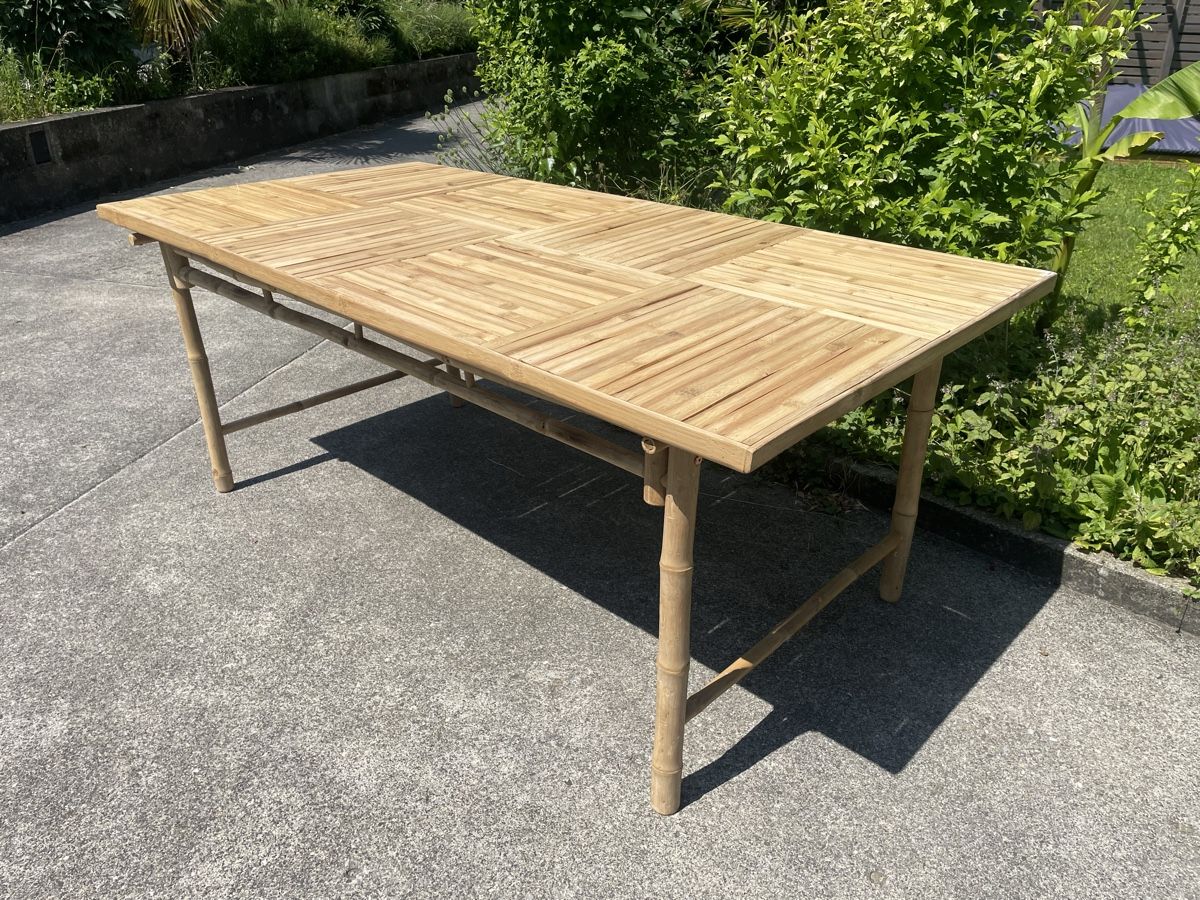 Bloomingville Tavoli: Bambus Gartentisch 200x100x74cm – Nuovo (secondo la descrizione) da Niederglatt ZH venduto da Nes 1