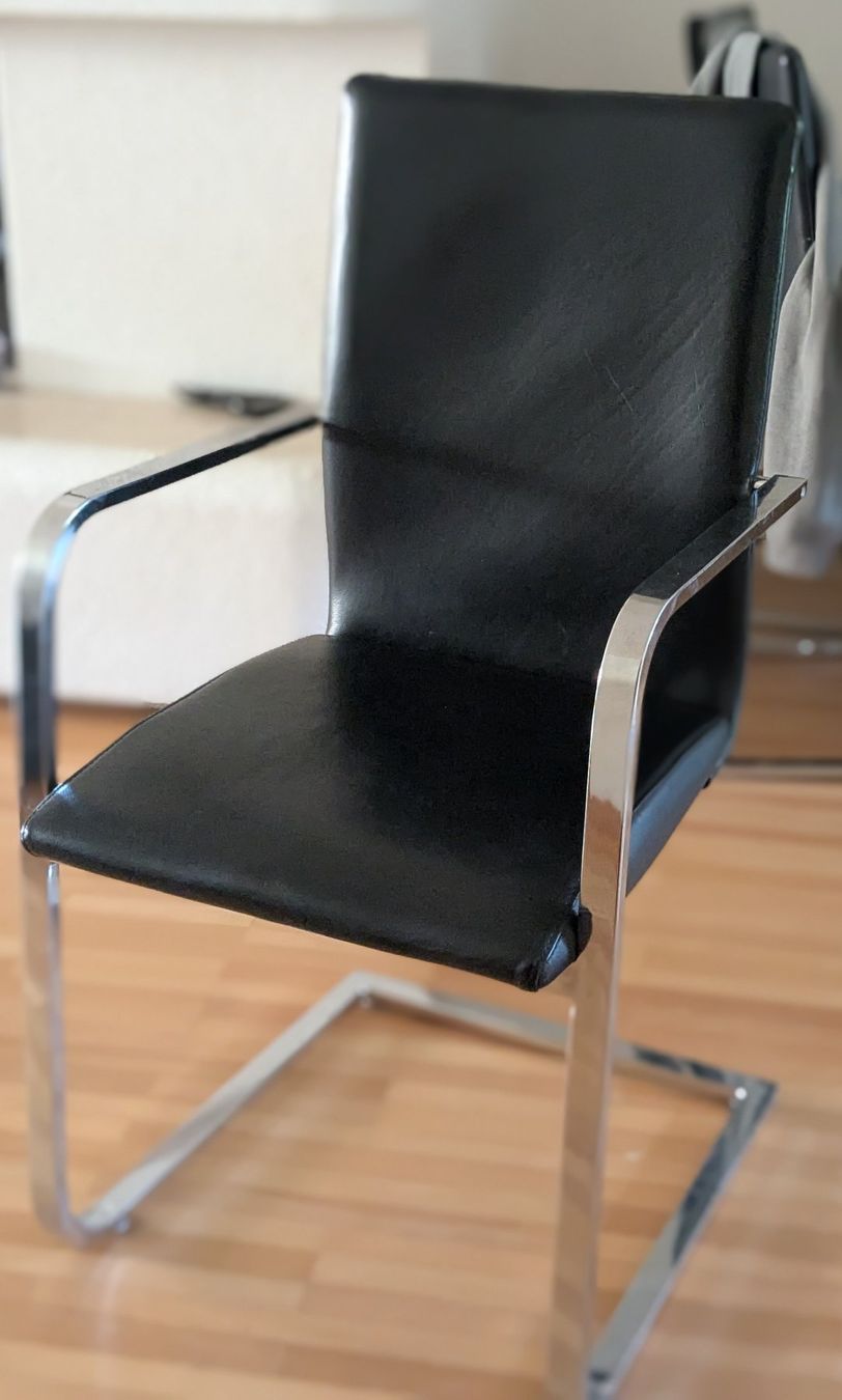 Tables: Esstisch aus Glas inkl 4 Stühle – D'occasion à Widen par mic_ld7j 7