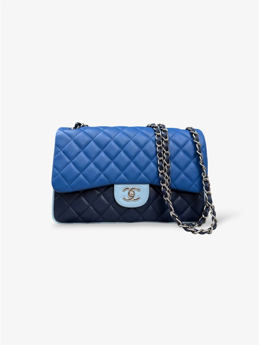 Borse: CHANEL Timeless Classic Flap tricolore bleu  – Usato da Versoix venduto da Monjolitresor