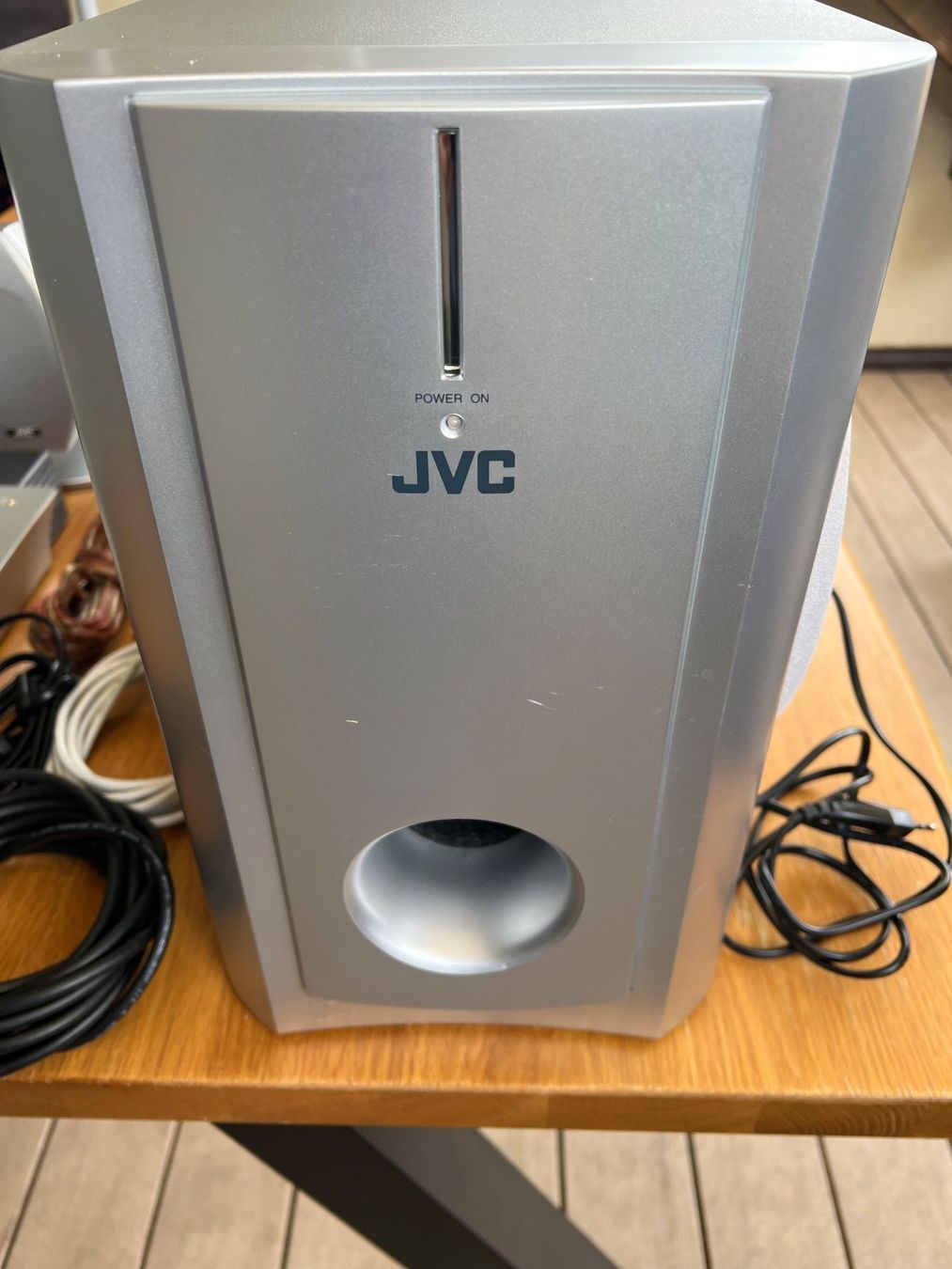 Tutti i DVDs: Musikanlage JVC TH-A55 – Usato da Brütten venduto da mcstern 2