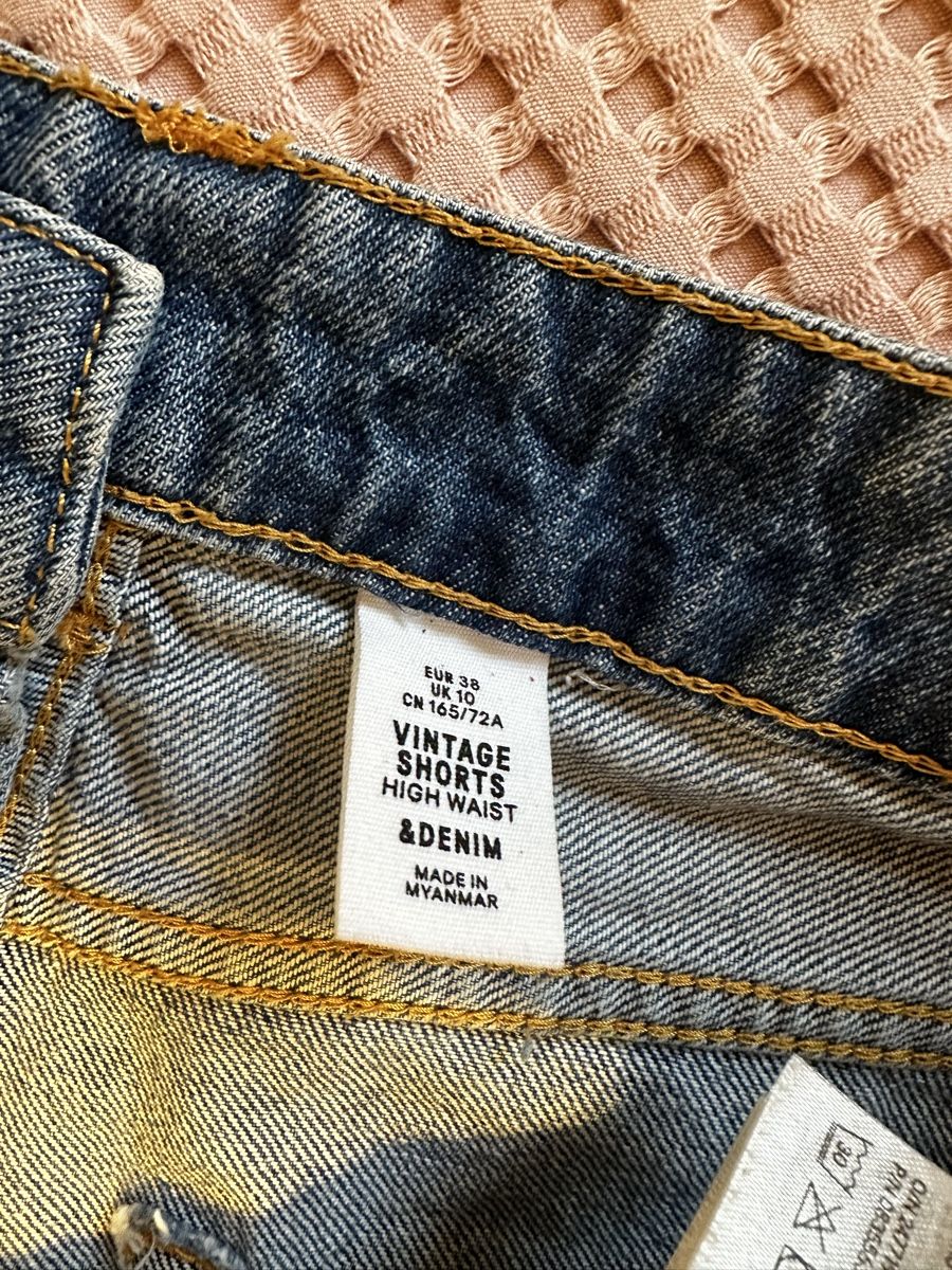 H&M Hosen: Blaue Short von H&M – Neu (gemäss Beschreibung) aus Oberwil BL von viviii.mz 3
