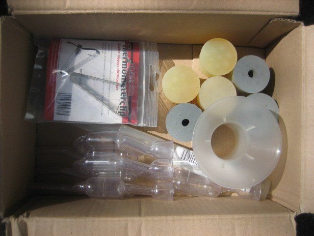 Accessori: 5 Ballonflaschen mit Zubehör – Usato da Winterthur venduto da pf02 5