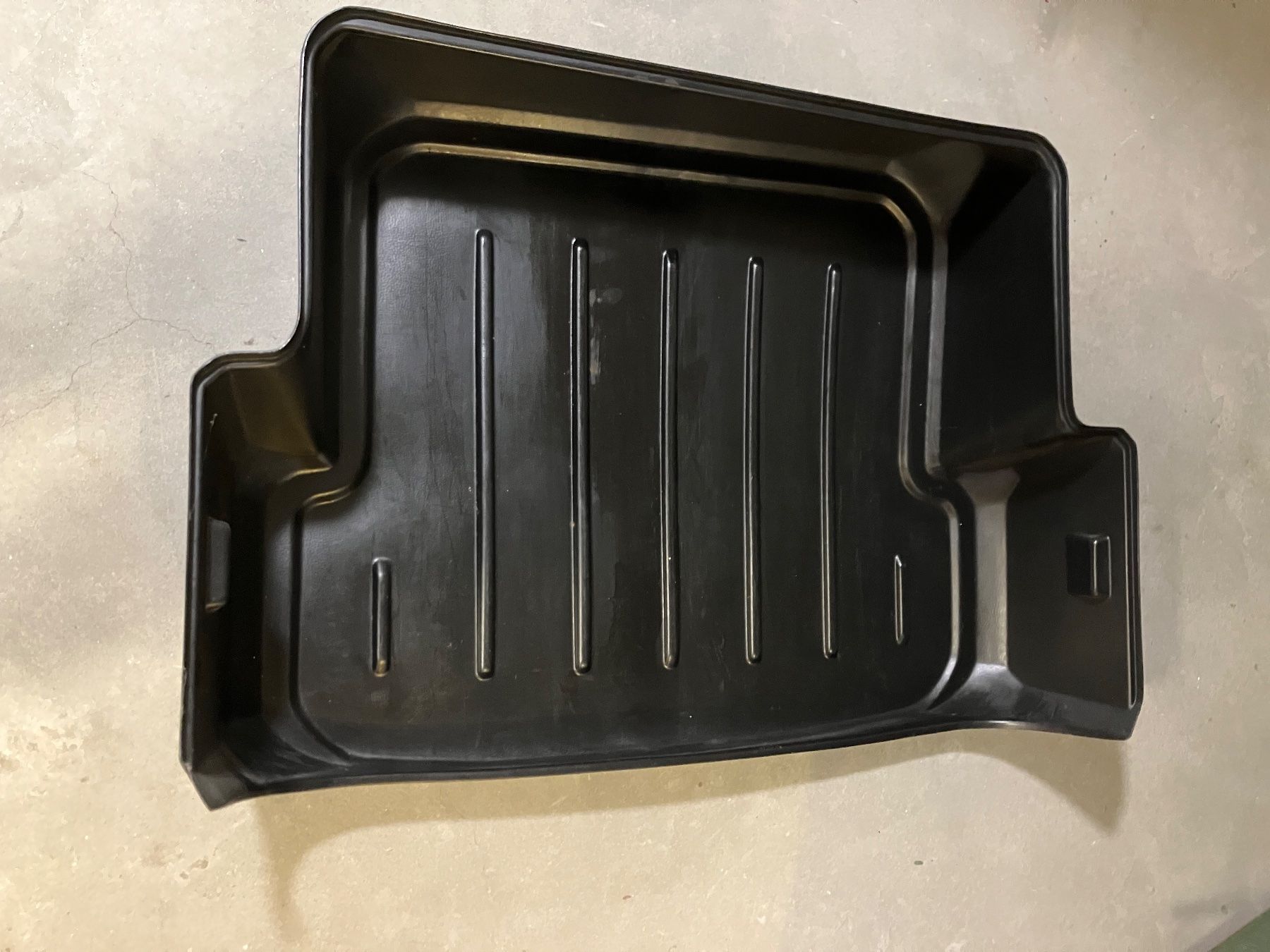 BMW Tappeti & Tappetini: Kofferraumwanne BMW 3er – Usato da Bergdietikon venduto da selfmade03 1