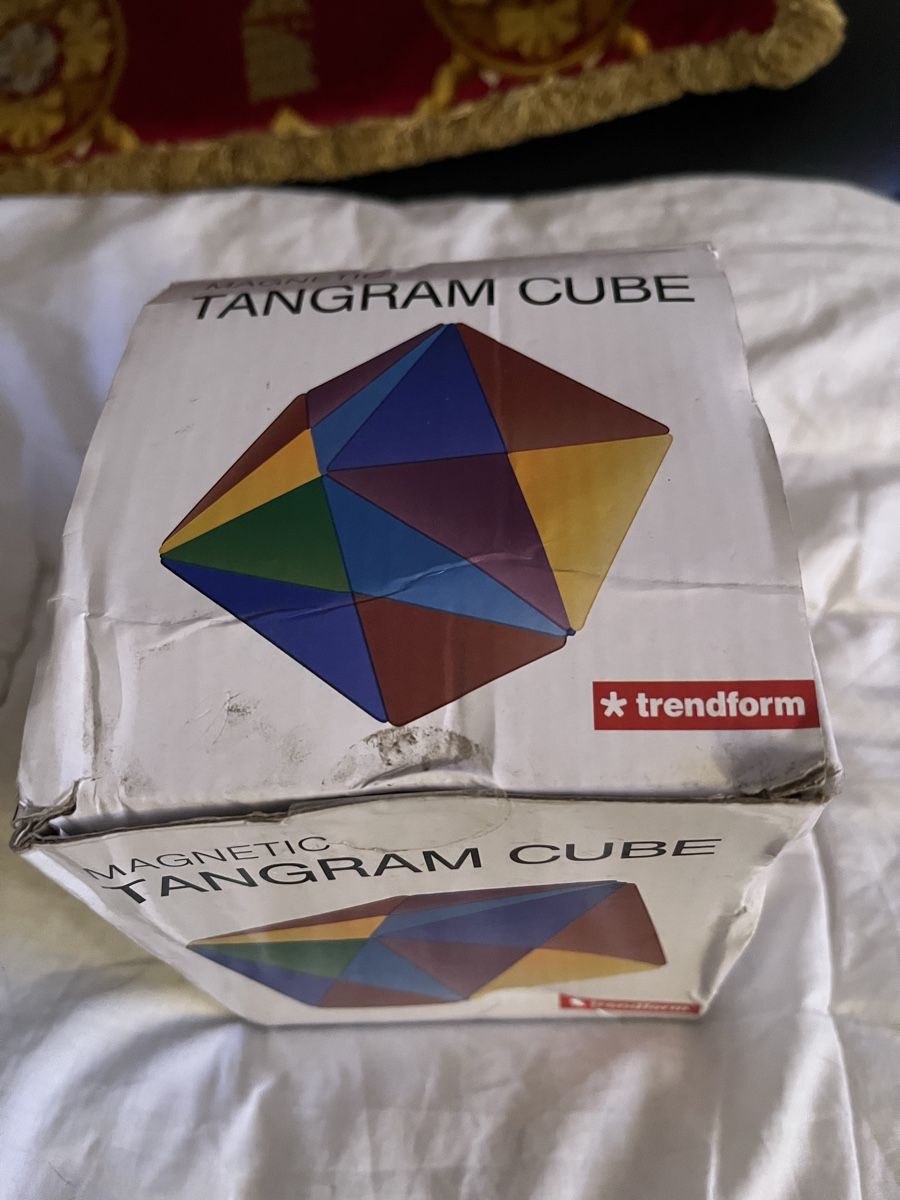 Giochi: Magnetisches Tangram Cube Geduldspiel – Usato da Hindelbank venduto da Warentaxi 3