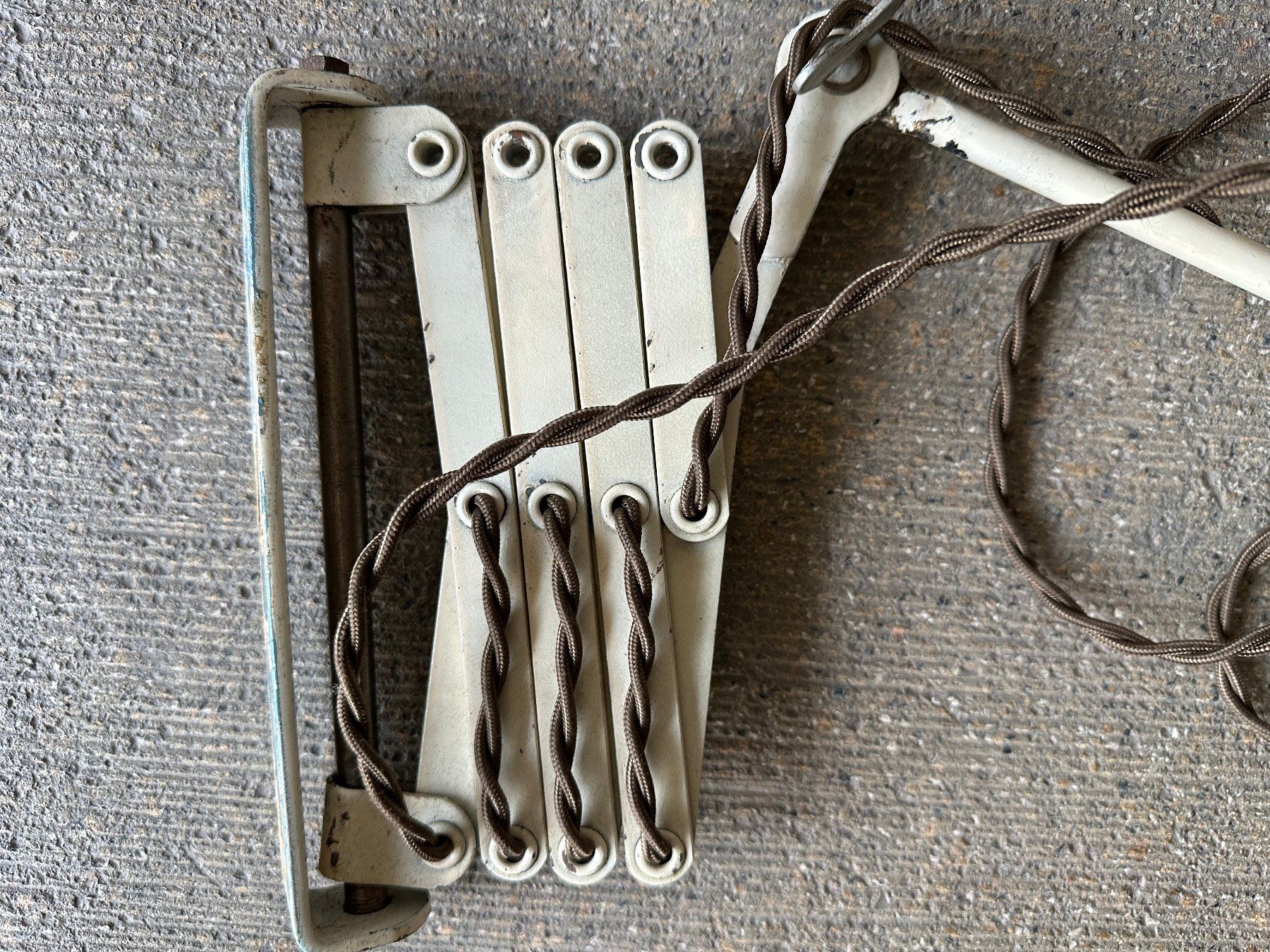 Lampes: Vintage Scheren-Wandlampe – D'occasion à Zürich par hanvil100 2