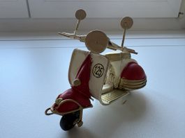 Retro Vespa Handgefertigtes Sammlerstück (Rot 3)