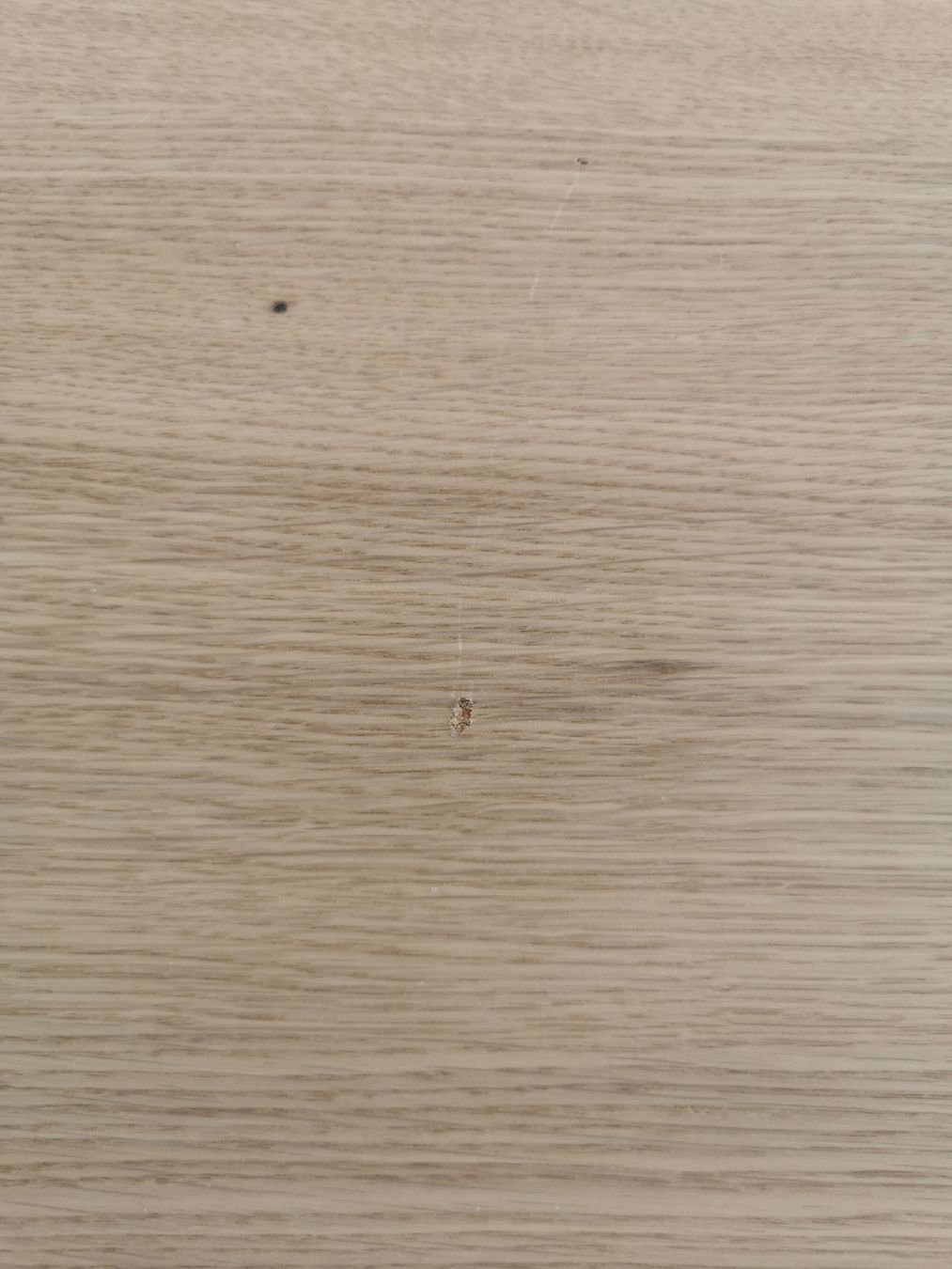 Ikea Scrivanie: IKEA Schreibtisch mit Kabelmanagement 140x140 – Usato da Schüpfheim venduto da sandrabieri_90 3