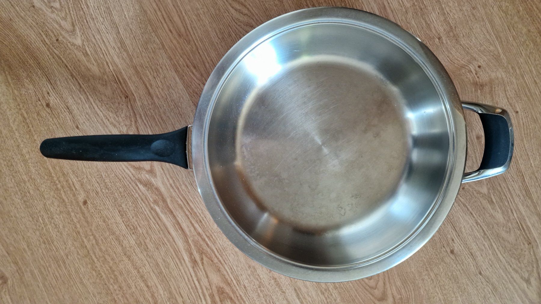Amc Padelle: AMC Bratpfanne AD 32 cm mit Deckel – Usato da Landschlacht venduto da Bluemehaex 1