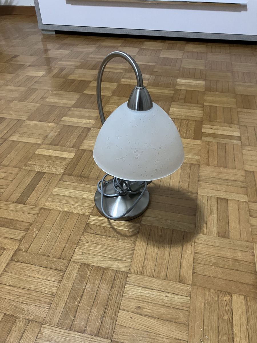 Lampen: Nachttischlampe – Gebraucht aus Emmenbrücke von nne_hm9j 1