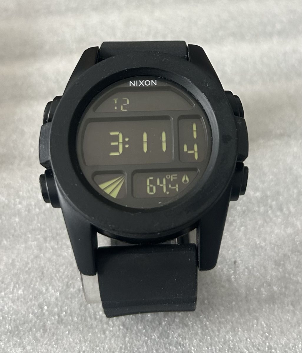 Nixon Orologi: digitale Männer-Uhr NIXON Unit – Usato da La Chaux-de-Fonds venduto da jacq_LaTsch0