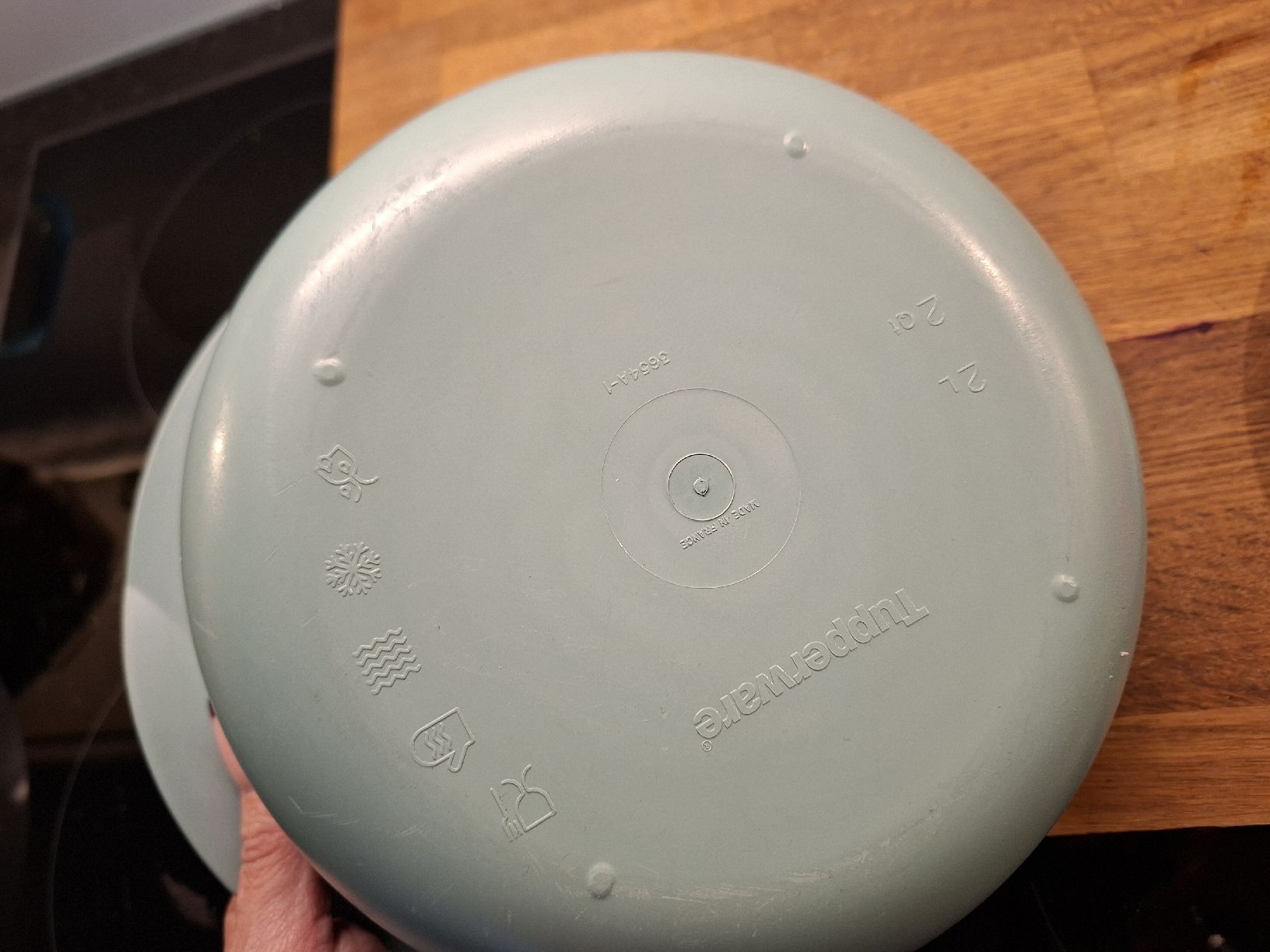 Tupperware Recipients et similaires: Tupperware Ultra Plus Deckel 2L – D'occasion à Meinisberg par MartinaM1972 5