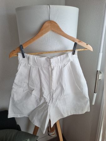 NEUF/NEU White Shorts High Waist