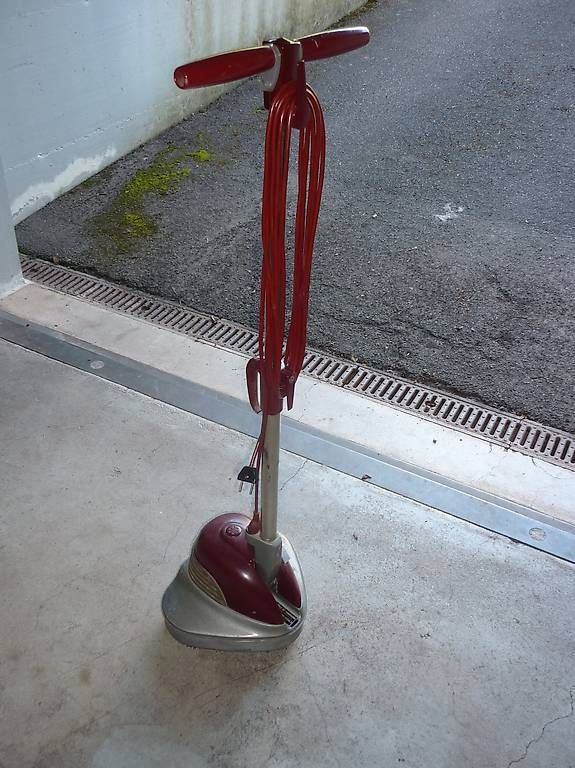 Tutti gli attrezzi: Cireuse – Usato da Vevey venduto da ohzut