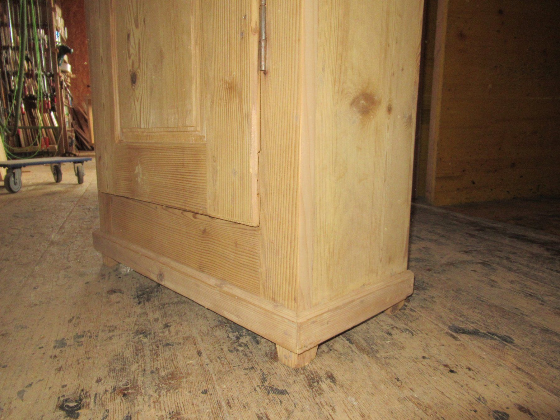 Armadi: Schrank (Tanne/183) – Usato da Berg SG venduto da Pizza58 7