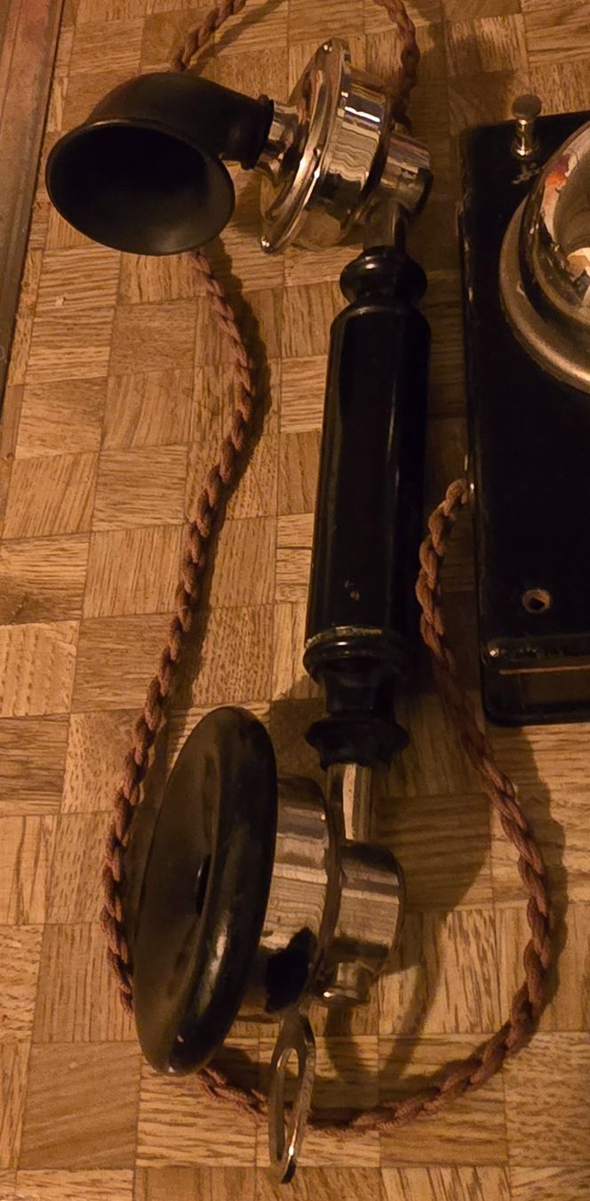 Telefone: Haustelefon G. Hasler Bern – Gebraucht aus Herzogenbuchsee von Revox25 1