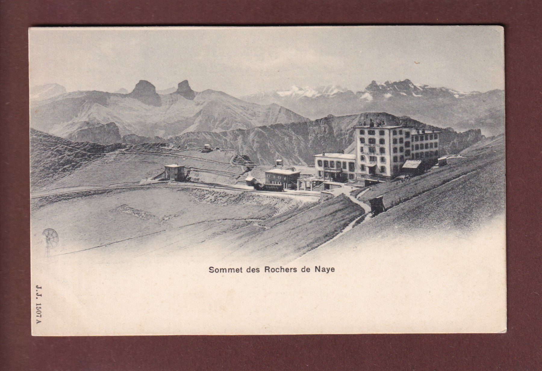 Cartes postales: ROCHERS DE NAYE - Hôtel - Train – D'occasion à Pully par nicecards