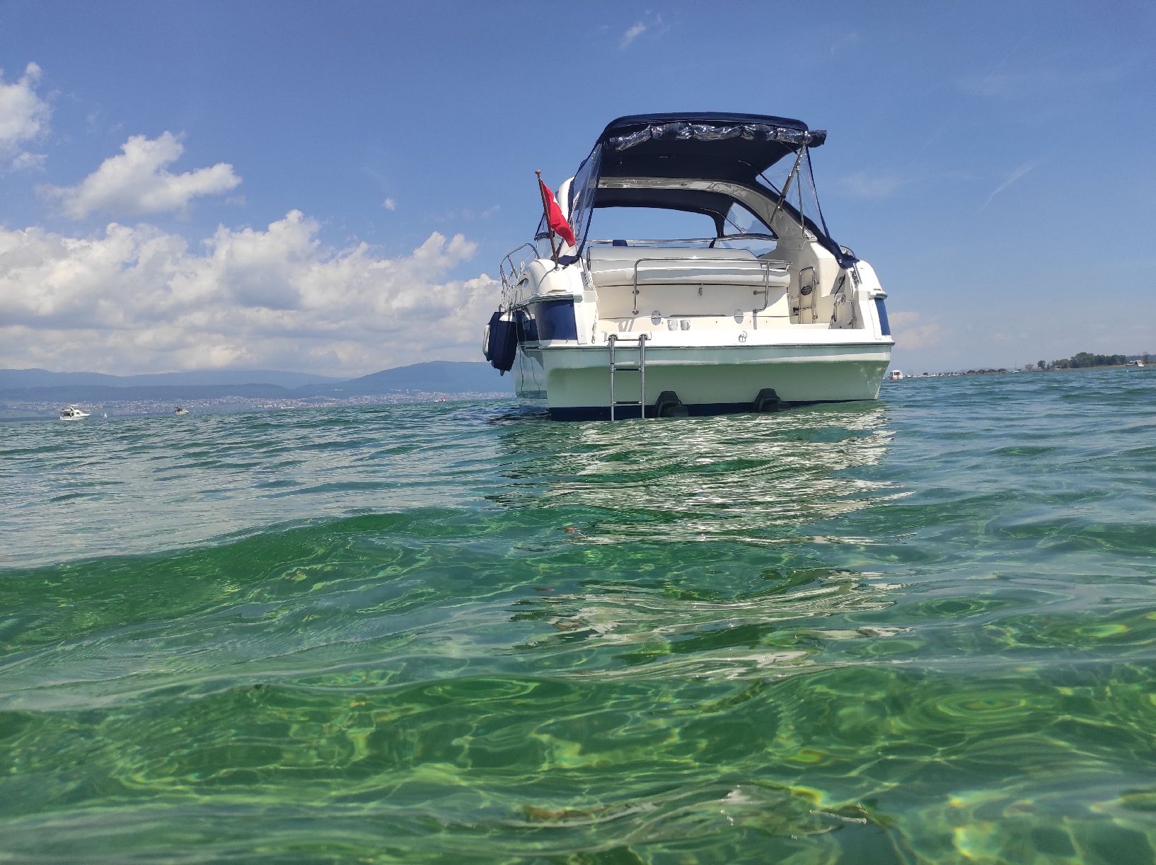 Bavaria Barche: Bavaria 33 Motoryacht mit Bootsplatz – Usato da Bern venduto da Bullwy12 2