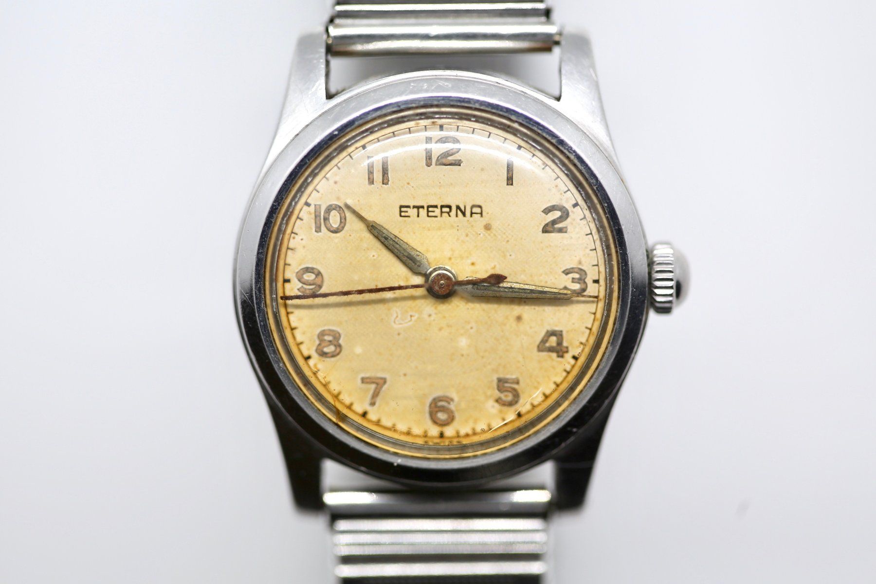 Eterna Uhren: Eterna Militäruhr ab 1Fr! – Gebraucht aus Reinach BL von Han-Numismatik