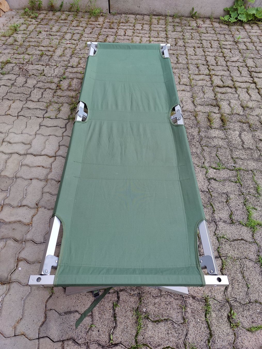 Lits: Feldbett – D'occasion à Schaffhausen par cic_87cy 5