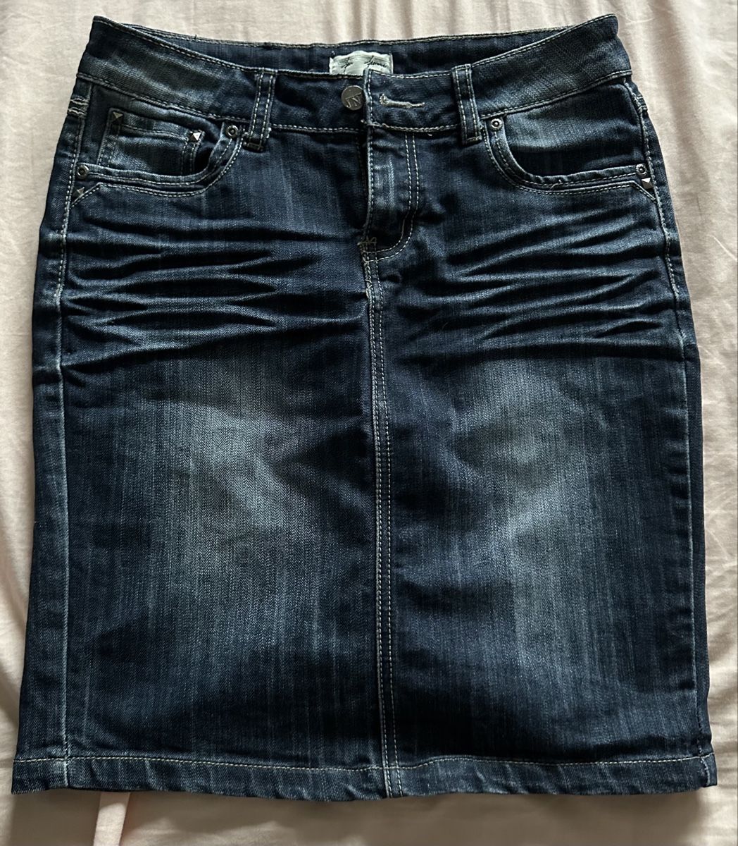 Gonne: Jeansrock Dunkelblau, verdient 2teChance :) – Usato da Schnottwil venduto da sml_29t8
