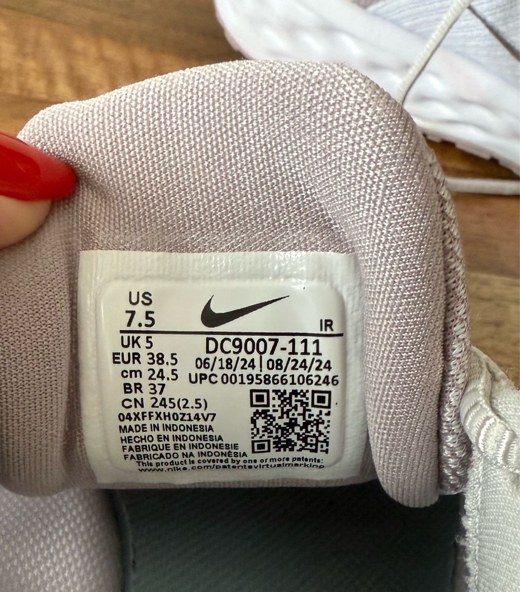 Nike Scarpe per ragazze: Nike Sport/Running Schuhe Grösse 38.50 – Usato da Horgen venduto da adr_6ynz 2