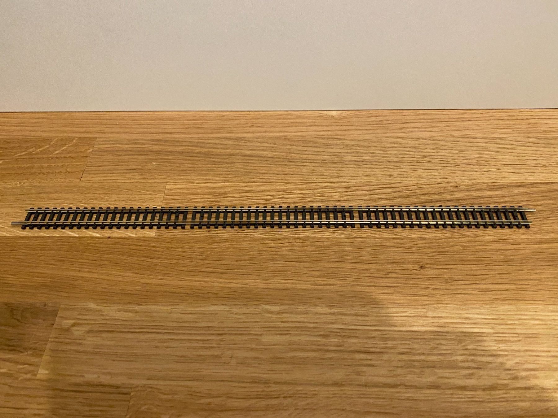 Trix Modellini di ferrovie: Minitrix 14902 Gerades Gleis 312,6mm – Usato da Schlierbach venduto da Look8