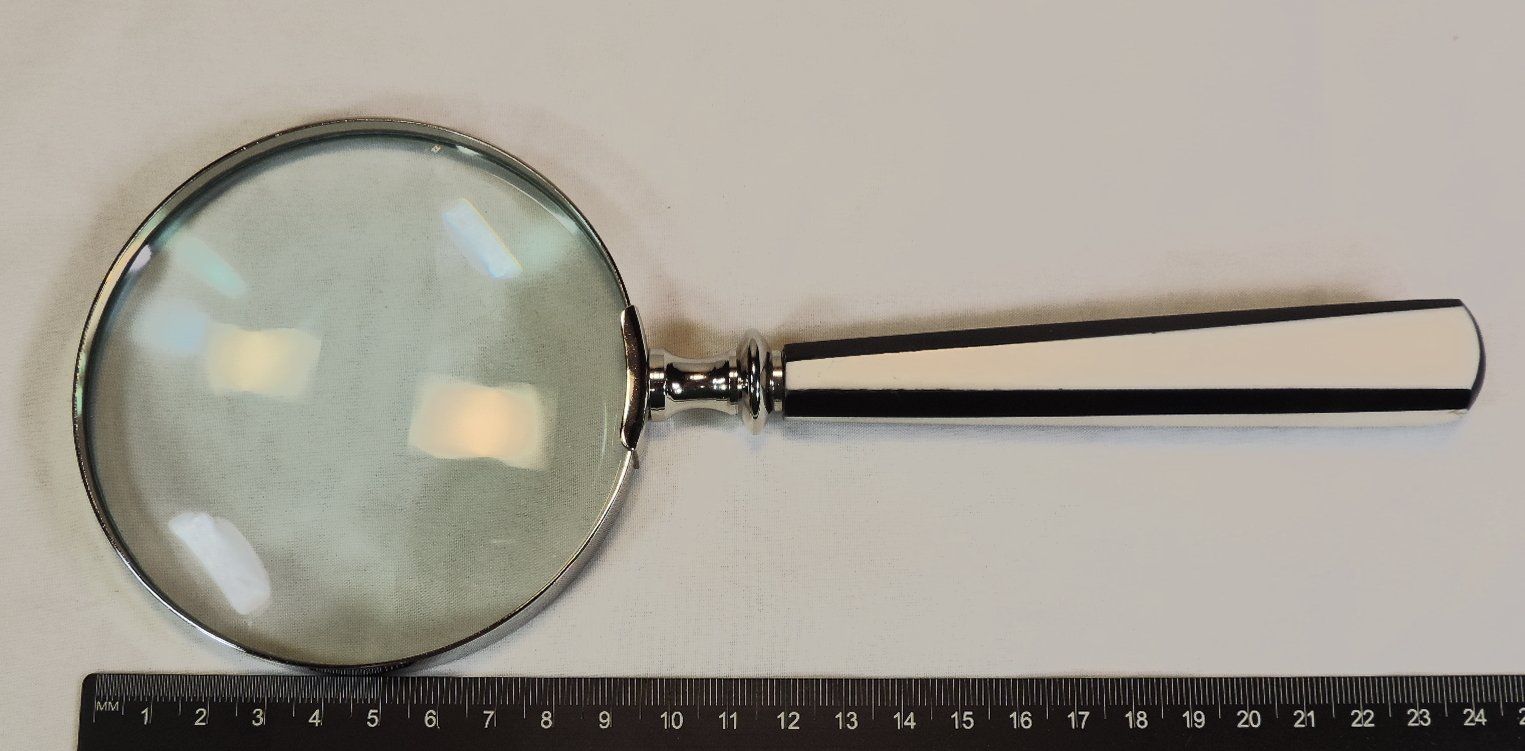 Sonstiges zu Optik: Handlupe mit Horngriff – Gebraucht aus Duggingen von doogbua 1