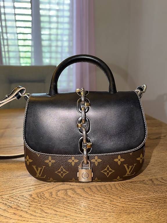 Borse da donna: Louis Vuitton - Monogram Canvas – Usato da St. Gallen venduto da ale_v2tf
