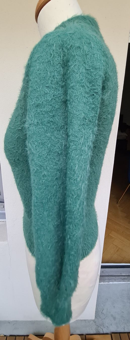 Zara Pulls & Sweat-shirts: pull-over doux vert sapin taille S marque Zara – D'occasion à Genève par Saleena 1