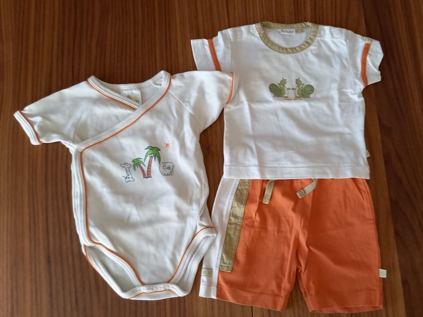 Lotti & Set di vestiti: Kleiderpacket 3teilig Gr. 62 – Usato da St. Pantaleon venduto da whity75