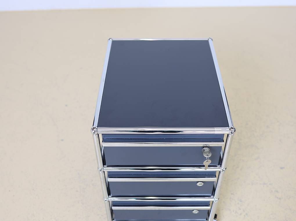 USM Korpus: USM Haller Rollcontainer Anthrazitgrau – Gebraucht aus Meinisberg von atelier_TILIJA 4