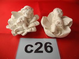 2 Engel im Blütenbett, Nr. c26