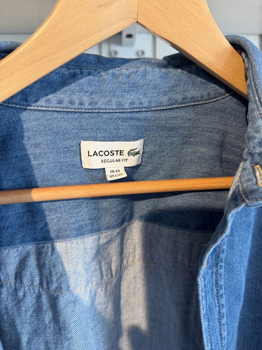 Lacoste Camicie: Chemise Lacoste Taille L/XL – Usato da fey venduto da Caductilometre 2