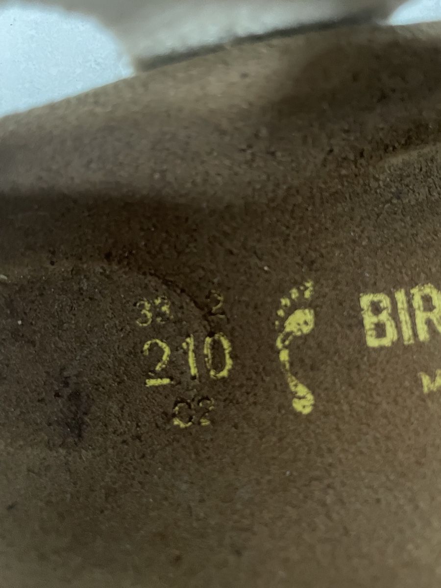 Birkenstock Chaussures filles: Birkenstock Sandalen, Gr. 33 – D'occasion à Winterthur par Fabelhaft123 1