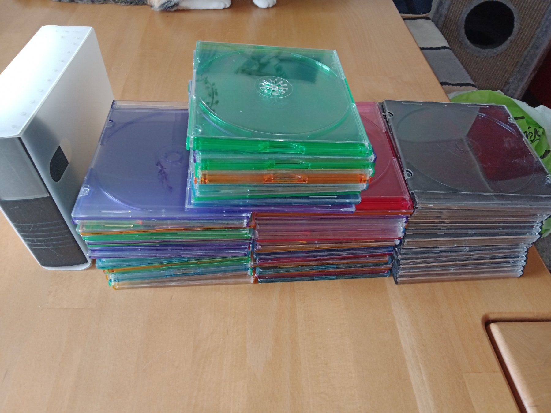 Contenitori & Simili: 70 Cd Hüllen Slim – Usato da Staad SG venduto da Hope80