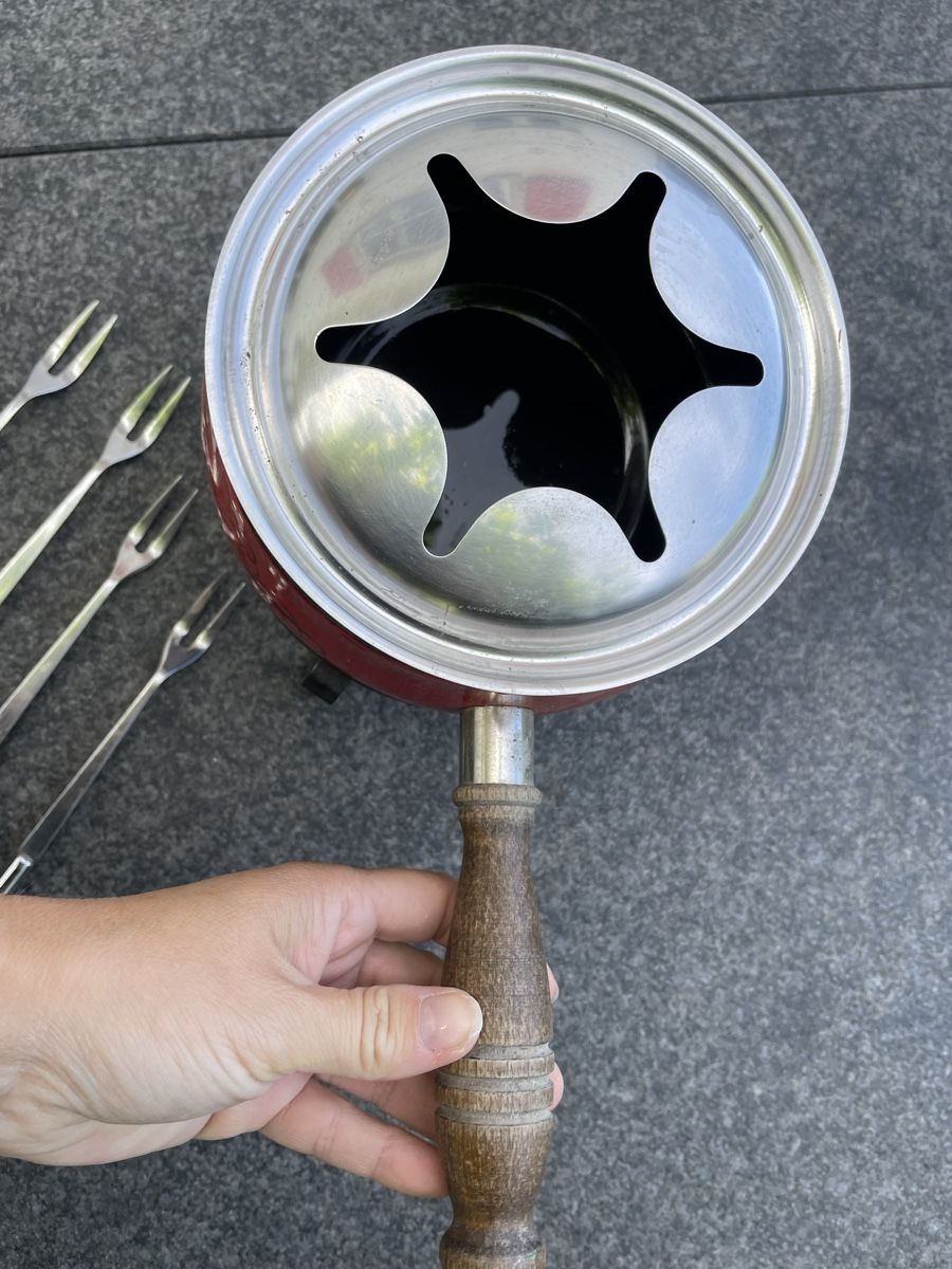 Appareils de cuisine: Fondue Set mit 4 Gabeln  – D'occasion à Niederbüren par poschti 2