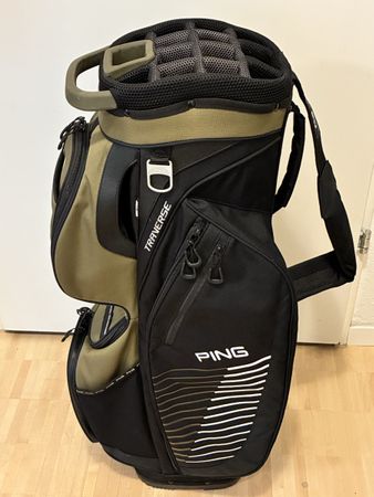 Neue Ping Traverse Golftasche