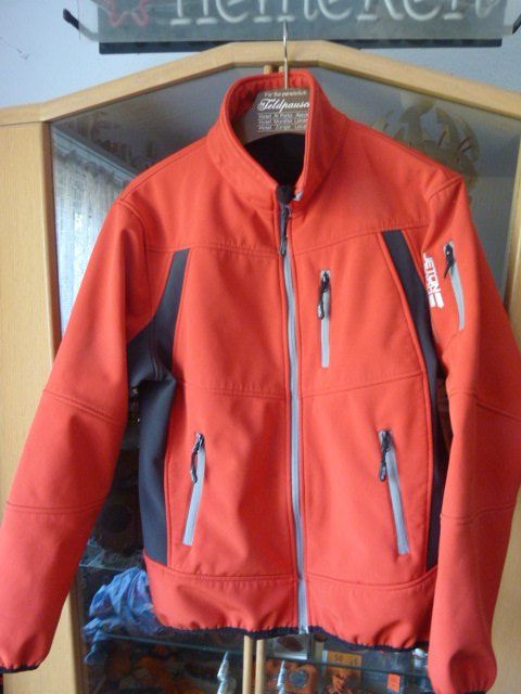 Giacche: Softshelljacke Jet 2000, Gr. XL, rot – Usato da Nunningen venduto da Fashion-Ave51